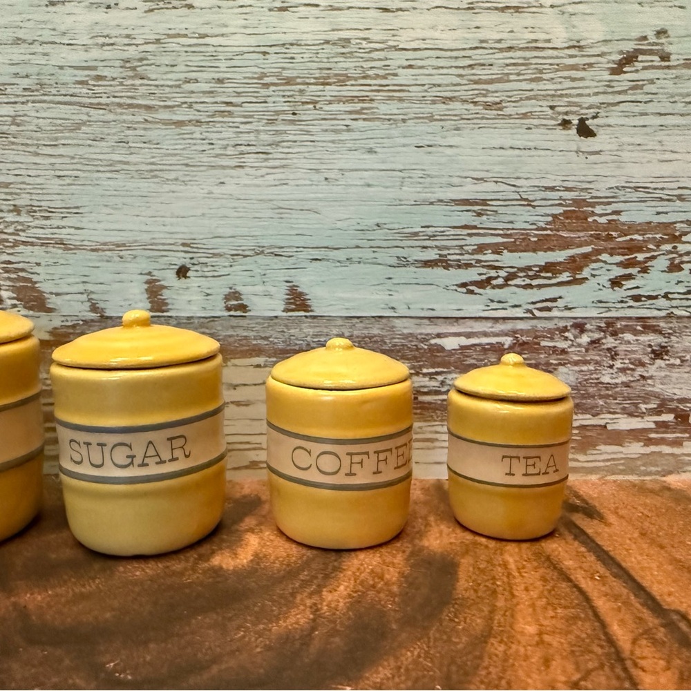 THT 1994 Tender Heart Treasure Miniature Yellow Canisters Pottery Yellow - Picture 3 of 10